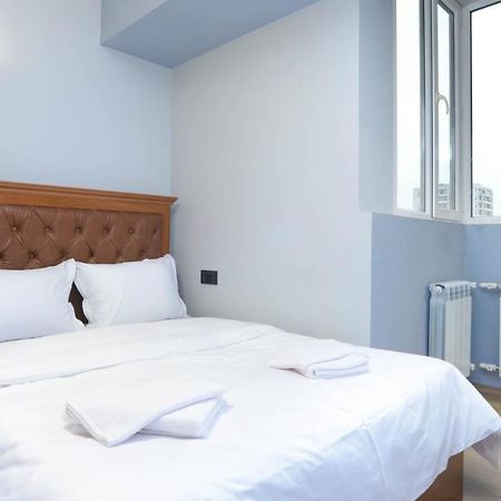 יירבאן Stay Inn Apartments On Amiryan 15 מראה חיצוני תמונה