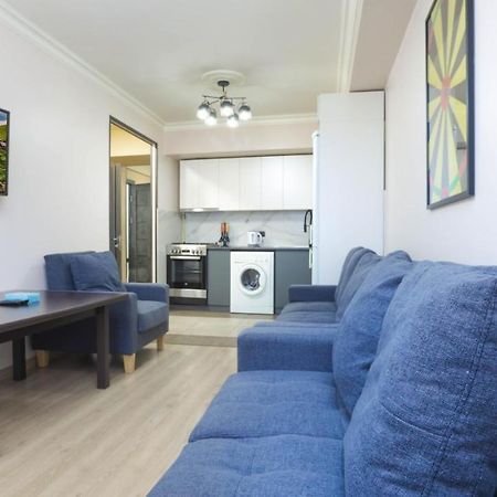 יירבאן Stay Inn Apartments On Amiryan 15 מראה חיצוני תמונה