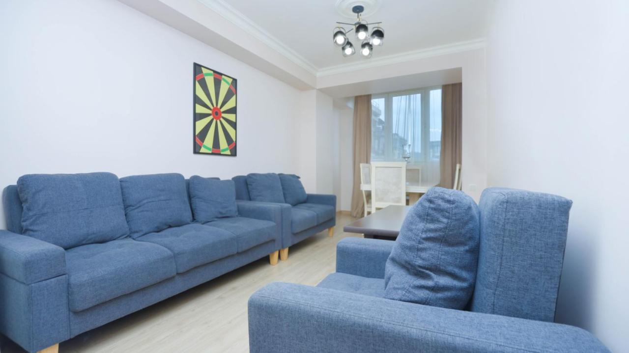 יירבאן Stay Inn Apartments On Amiryan 15 מראה חיצוני תמונה