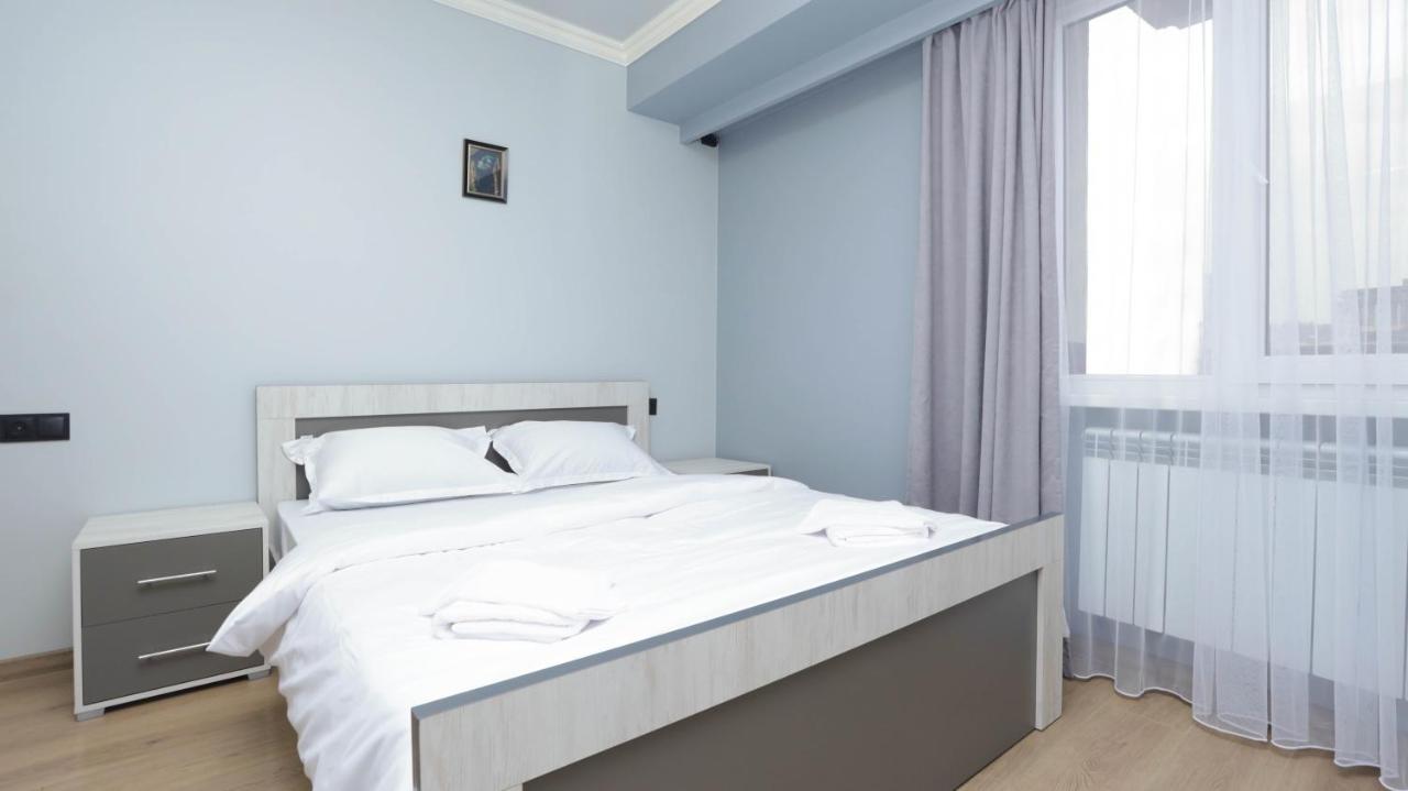 יירבאן Stay Inn Apartments On Amiryan 15 מראה חיצוני תמונה