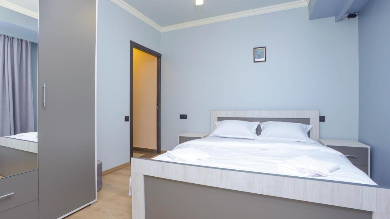 יירבאן Stay Inn Apartments On Amiryan 15 מראה חיצוני תמונה