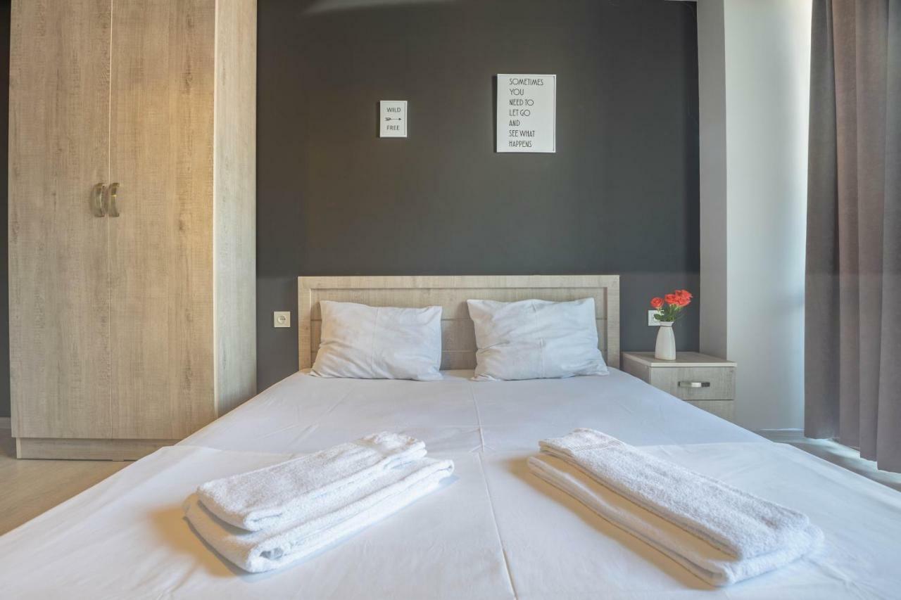 יירבאן Stay Inn Apartments On Amiryan 15 מראה חיצוני תמונה